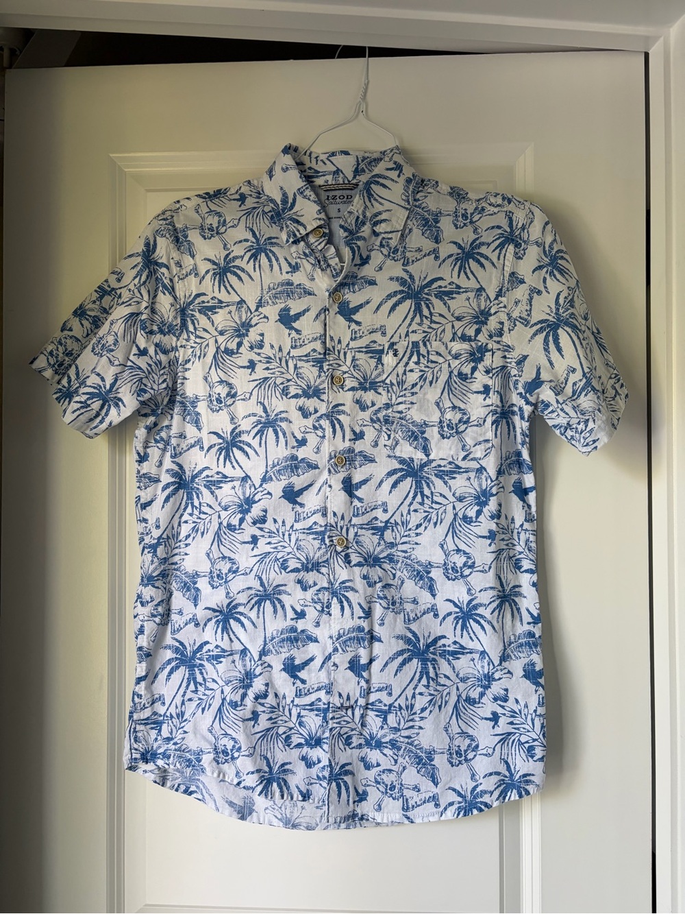 Izod White Short-Sleeve Button-Up with Blue Tropical Palm Print